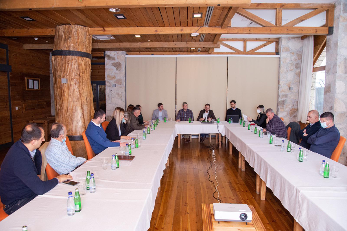 Udruženje parkirališta Crne Gore, profesionalno udruženje preduzeća iz oblasti parkiranja, prošle nedjelje u Kolašinu, održalo je sastanak.