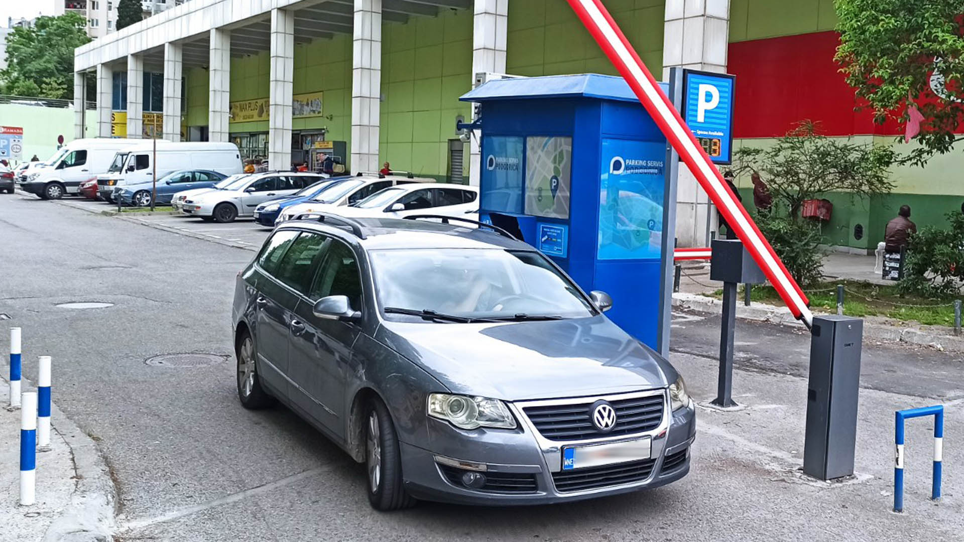Otvoren parking kod trznog centra Mall of Montenegro